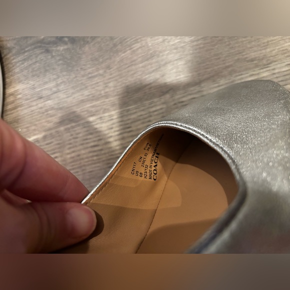 Coach Silver Ballet Flats Maryjane’s size 6 delicate romantic trendy wedding - Picture 7 of 15